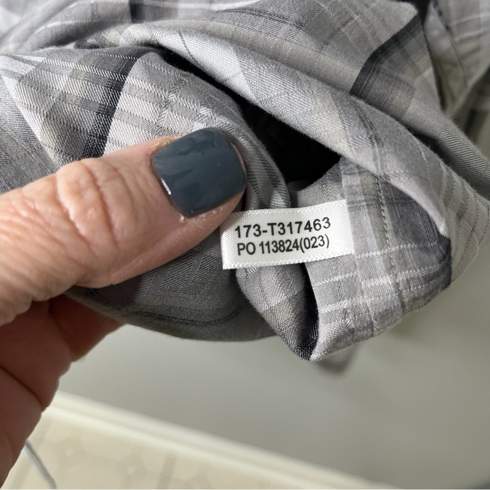 Tommy Bahama Shadow Ridge Plaid Button Down Shirt Gray Size XL Long Sleeve - Picture 6 of 7